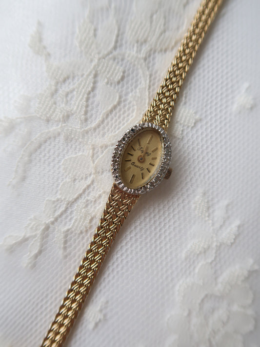 Vintage Round Crystal Watch